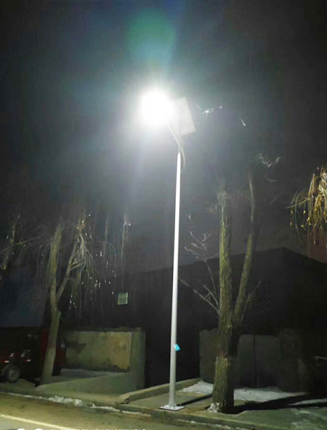 积石山县海南藏族太阳能路灯项目