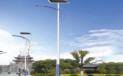 海南藏族海南藏族太阳能路灯价格差在哪？影响造价的4大核心因素揭秘